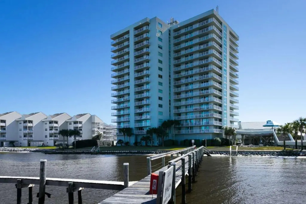 Tristan Towers 3A