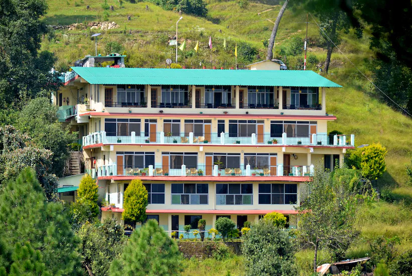 Nature's Valley Resort