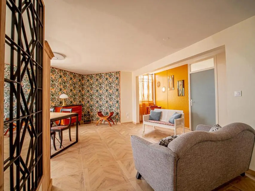 T3 - L' Anaxa - 65m² - champ fleuri, 2 chambres.