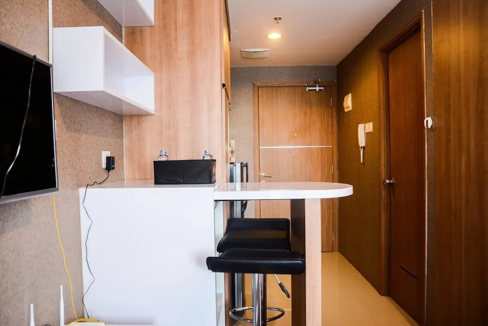 Comfortable Studio The Oasis Lippo Cikarang Apartment
