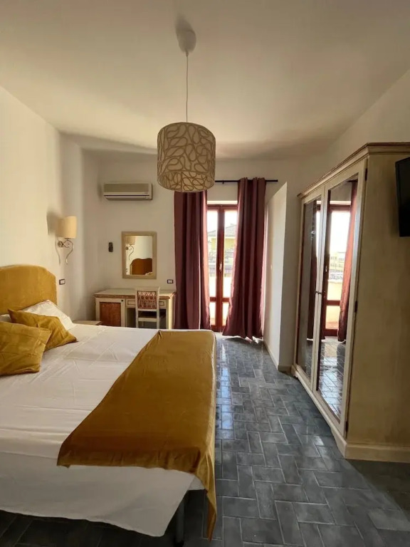 Tc Hotel