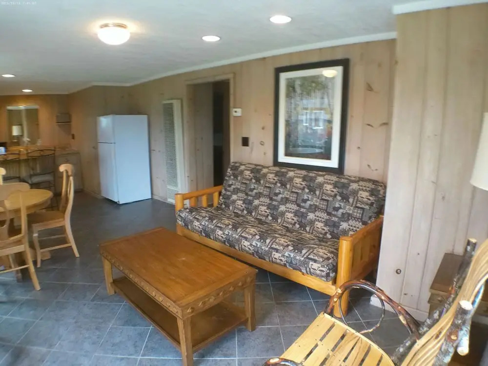 Crystal Lake Resort