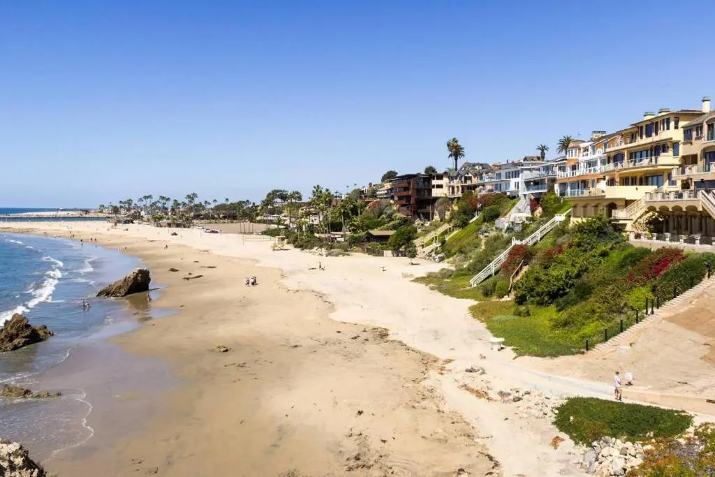 317 Carnation, Corona Del Mar