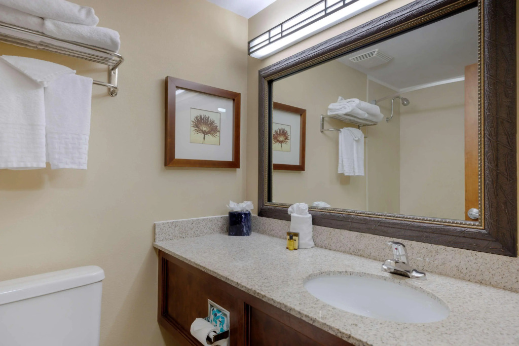 Best Western Plus Loveland Inn