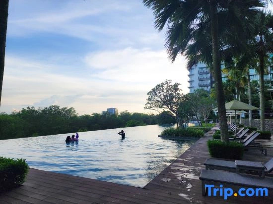 Iskandar Residence -- Legoland & Kids & WiFi # 3BR2B # 6pax