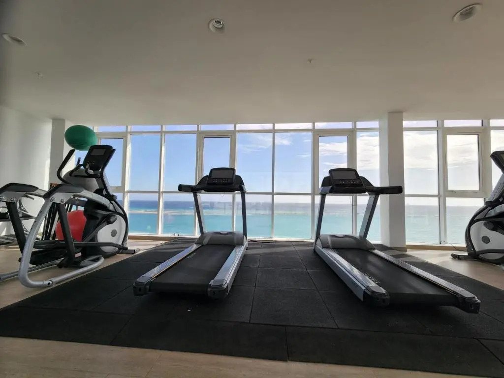 ARUBA DREAM GETAWAY 2BR/2BT OCEAN & POOL VIEW
