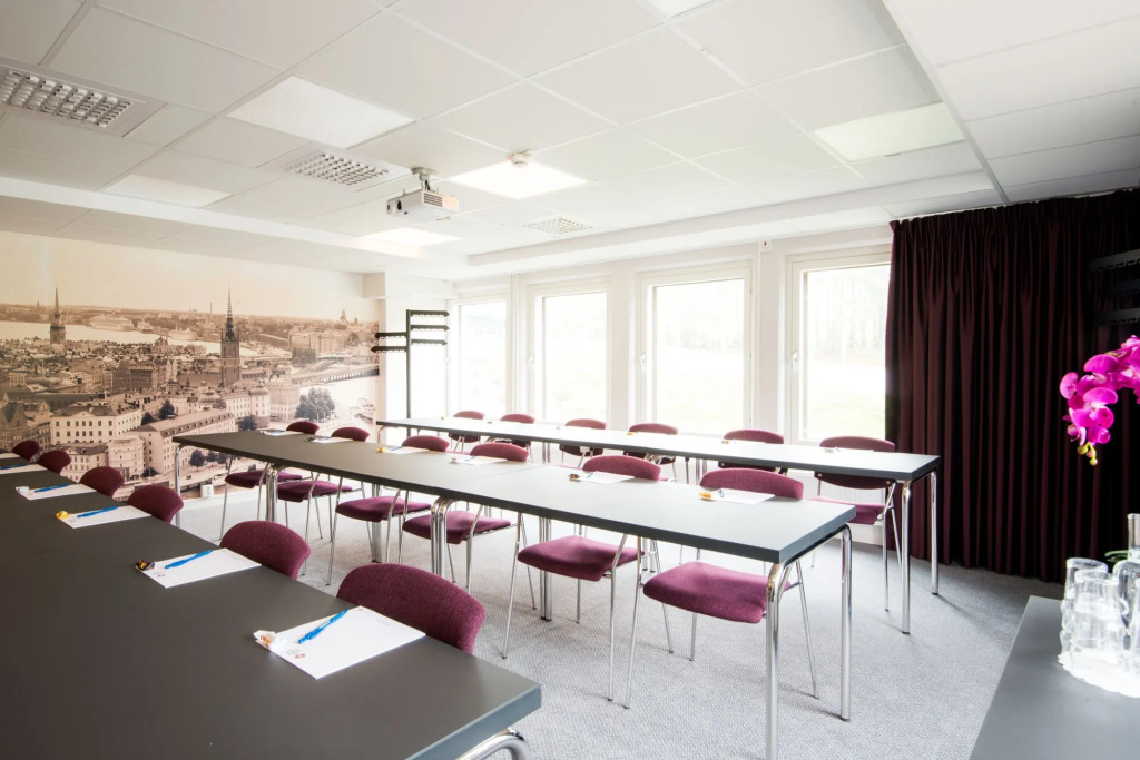Best Western Plus Park Airport Hotel