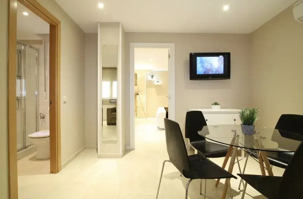 Sol Square Apartments