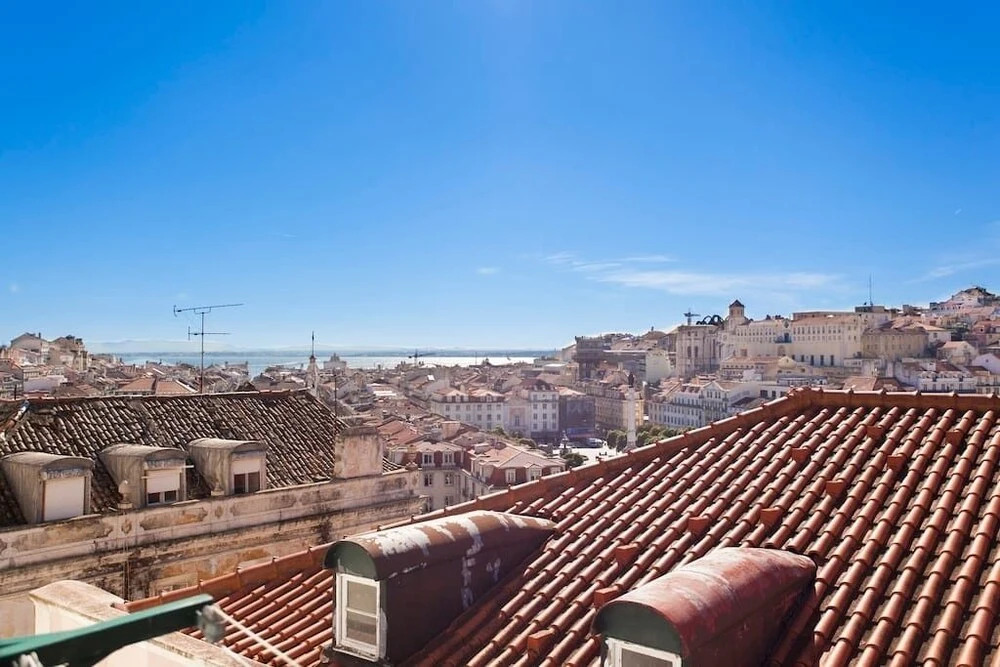 Rossio Santana-Balcony to Lisbon
