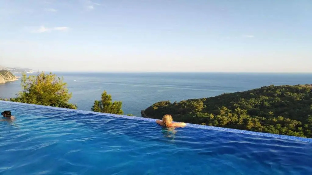 Tophill Altezza-13 - best view and pool