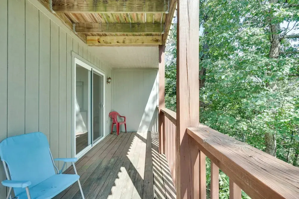 Bryce Resort Getaway w/ Sauna, 1 Mi to Lake Beach!