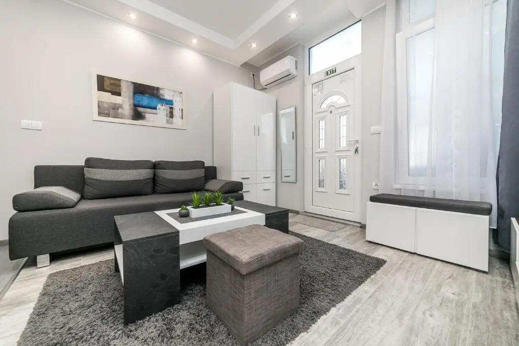 Gray Luxe