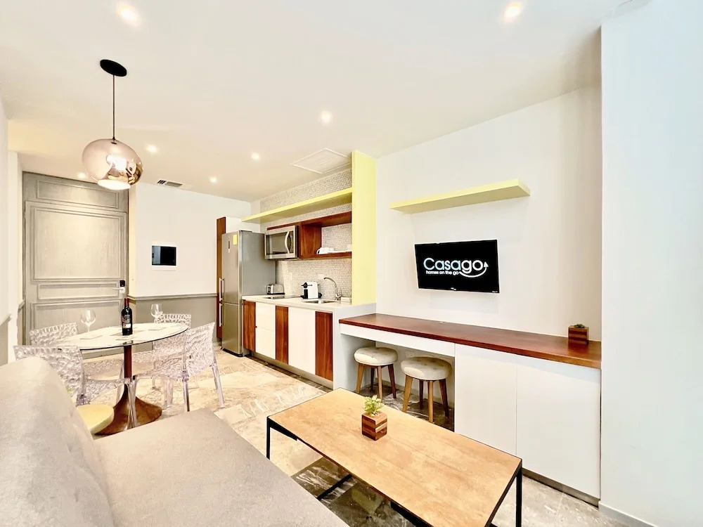 Centric condo by Casago