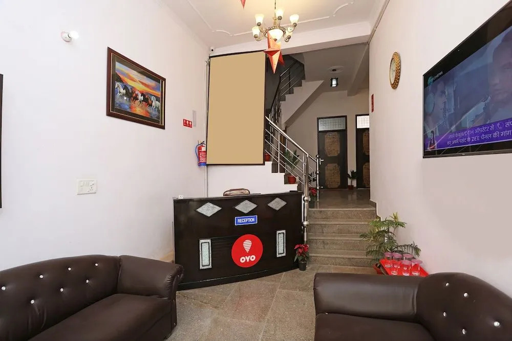 OYO 11504 N D Star Residency