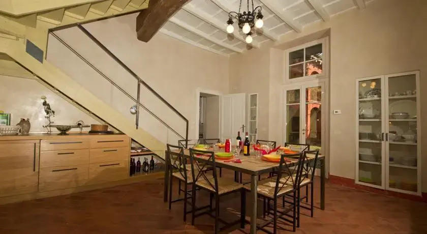 Timeless Home