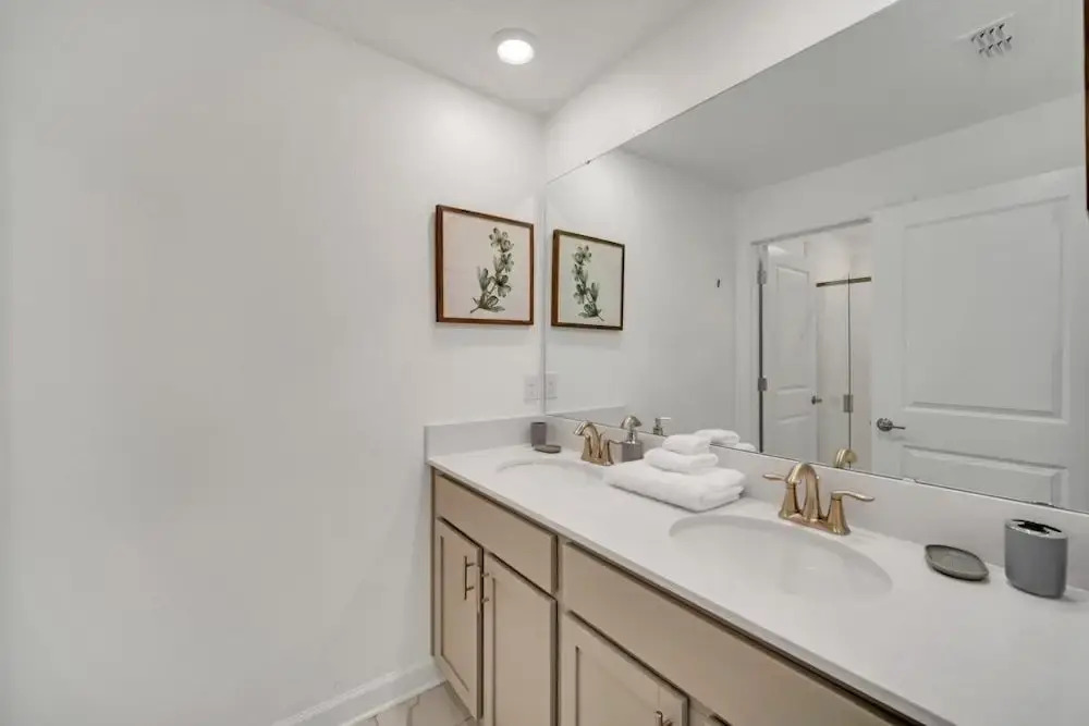 4228para 4 Bedroom Townhouse