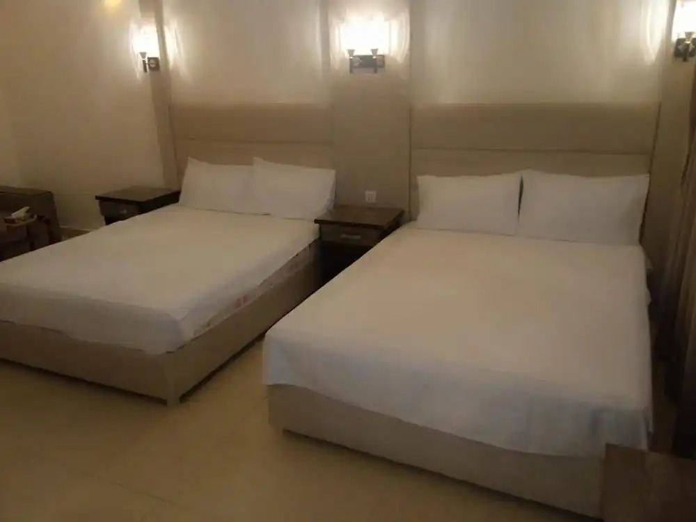 Royal Hayat - Single Room