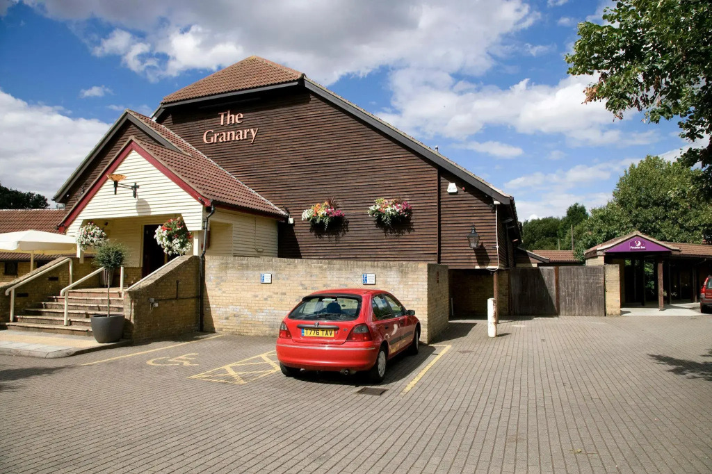 Premier Inn Peterborough - Ferry Meadows