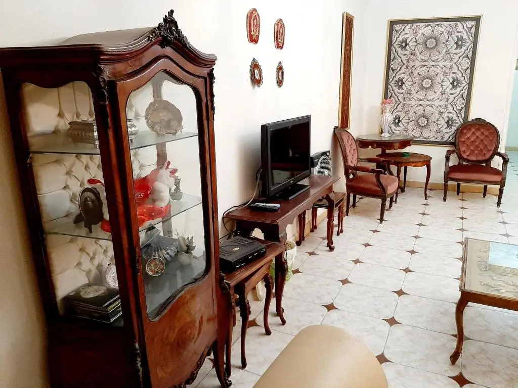 شقة فخمة في كمبوند 777 أرض الجولف مصر الجديدة عائلات فقط