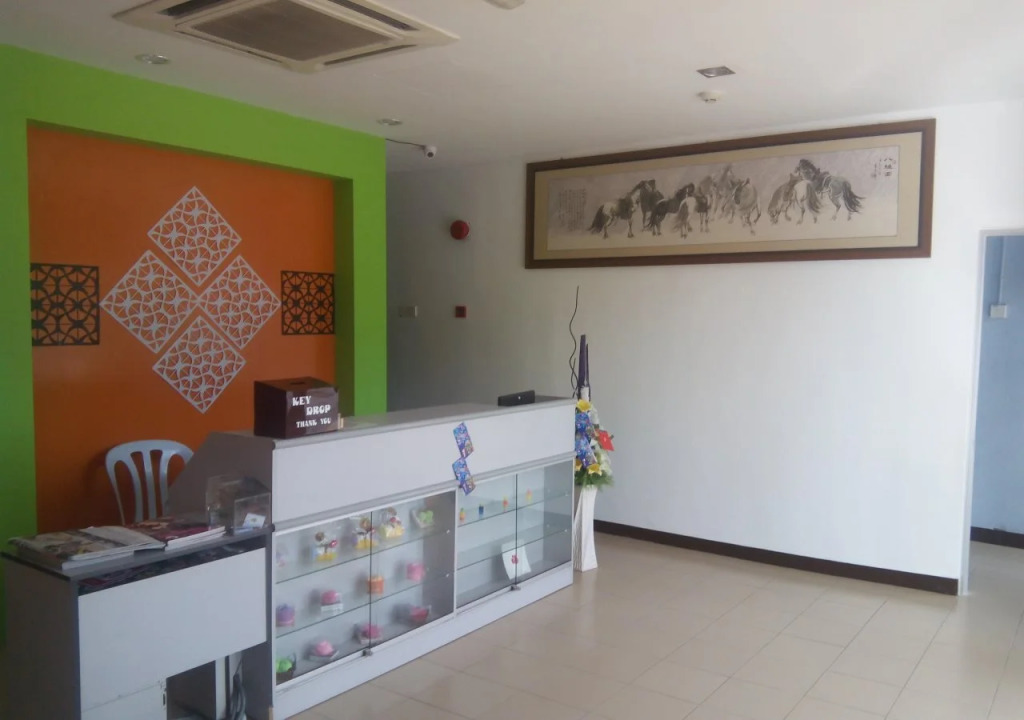 Fresh Hotel Falim