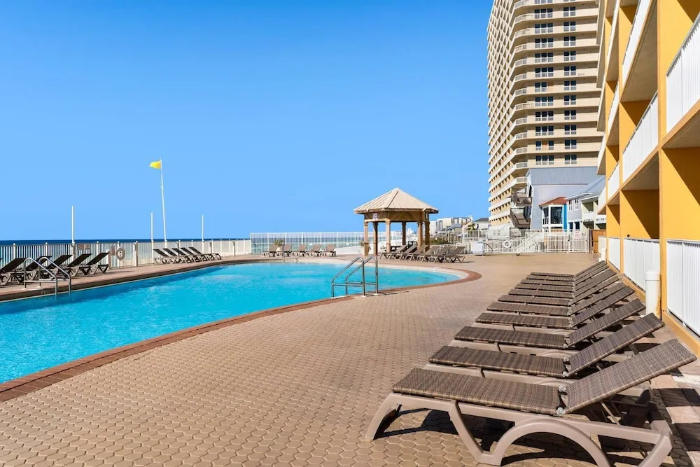 Treasure Island Unit 905