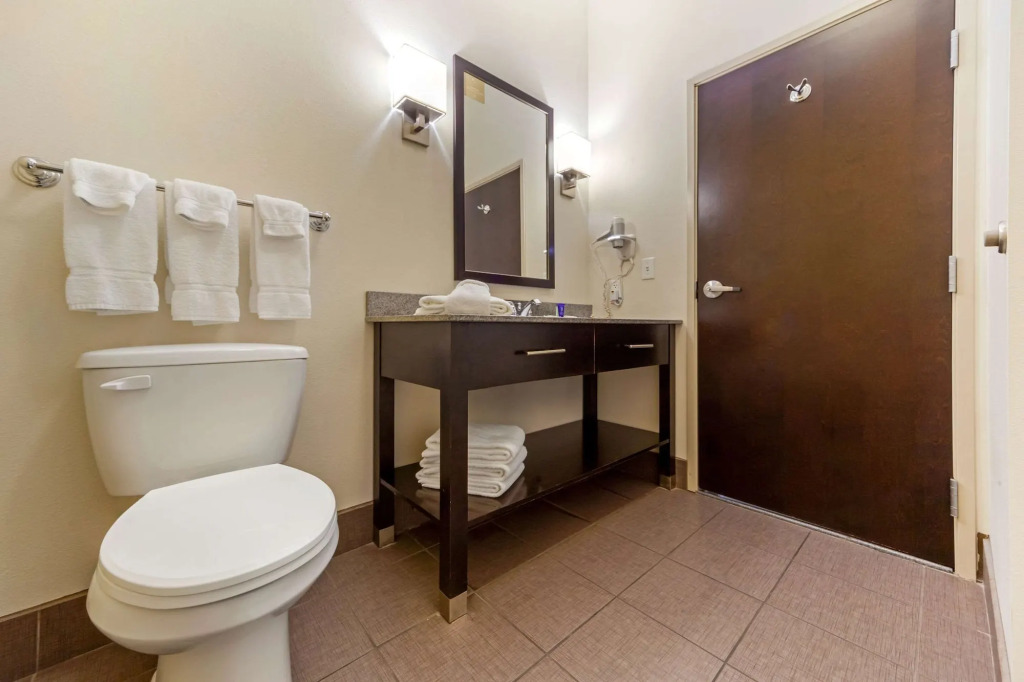Sleep Inn & Suites Bismarck I-94