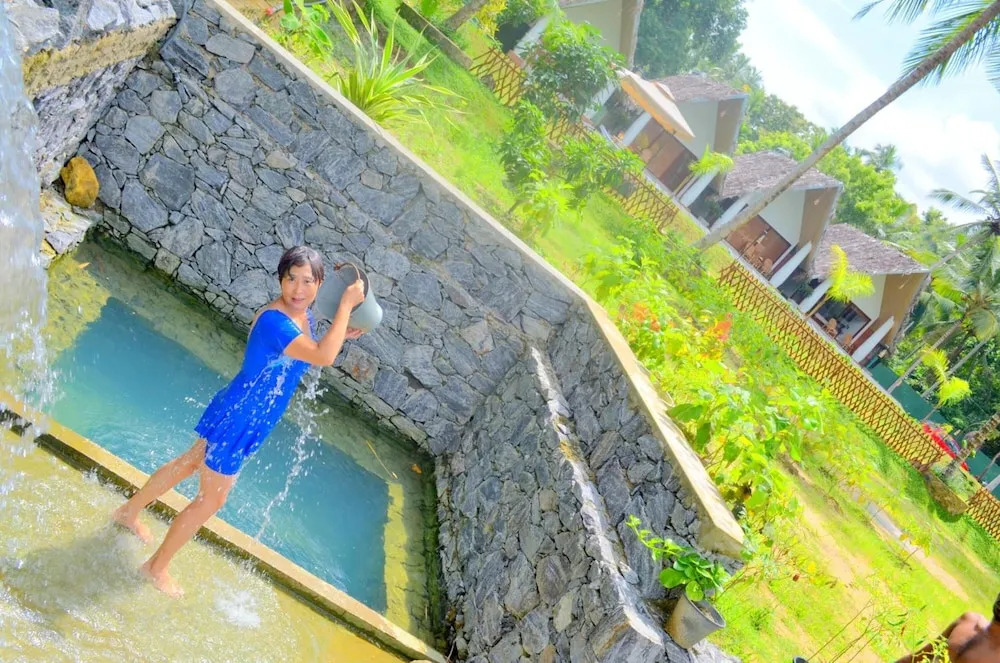 Airport resort