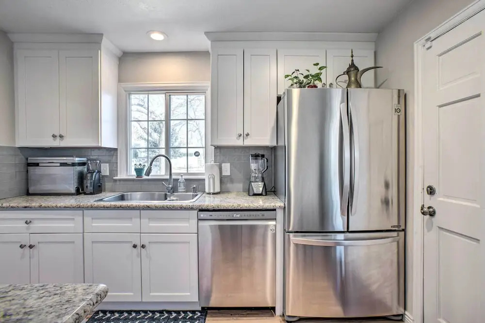 Centrally Located Aurora Home w/ Covered Patio
