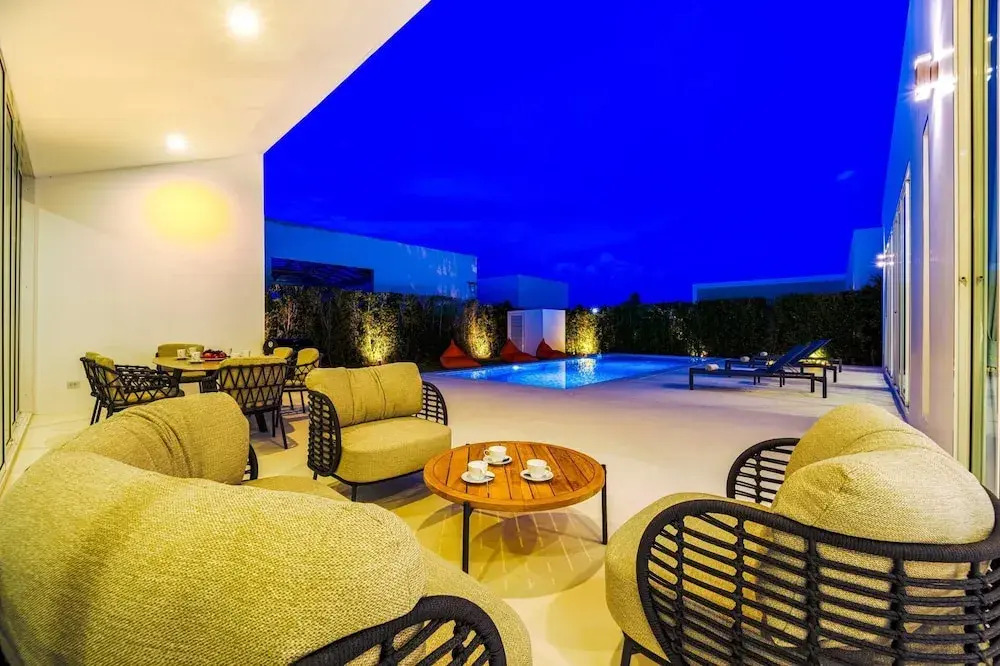 Modern 4 Bed Private Pool Villa - KH-B6