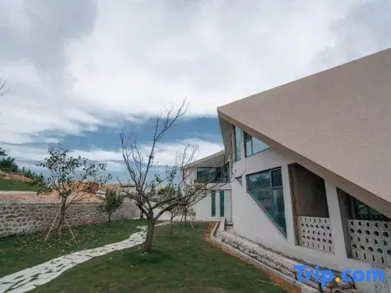 Guanshan Yuehai Homestay