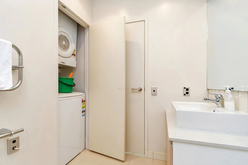 QV Beautiful Viaduct Apartment - 568