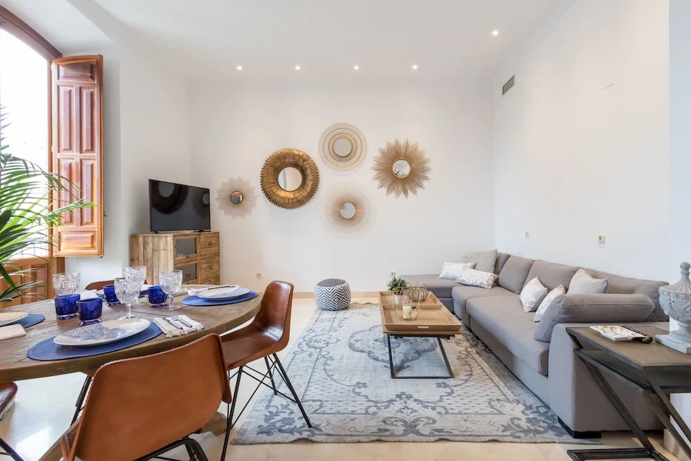 Chezmoihomes Luxury Suizo