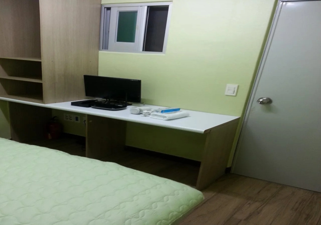 Sinchon Livingtel