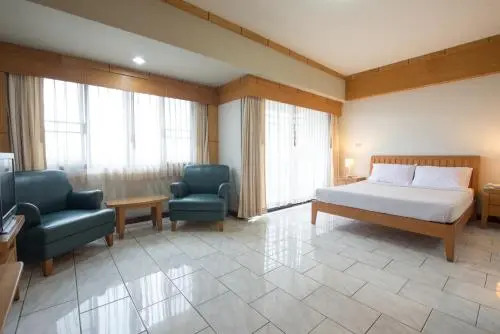 Baan Pratoom