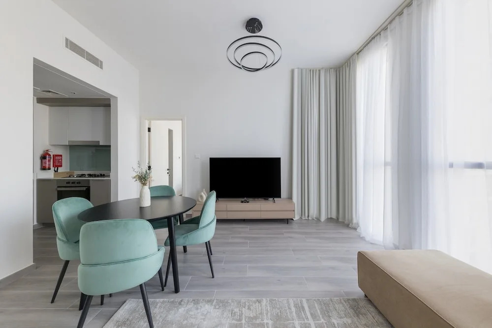 Fresh And Quiet 1BR at Noor 4 Tower
