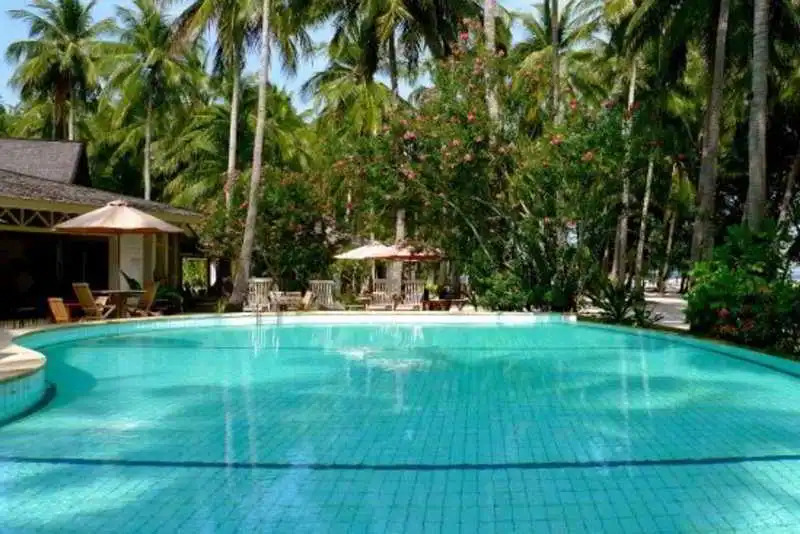 Kura Kura Resort