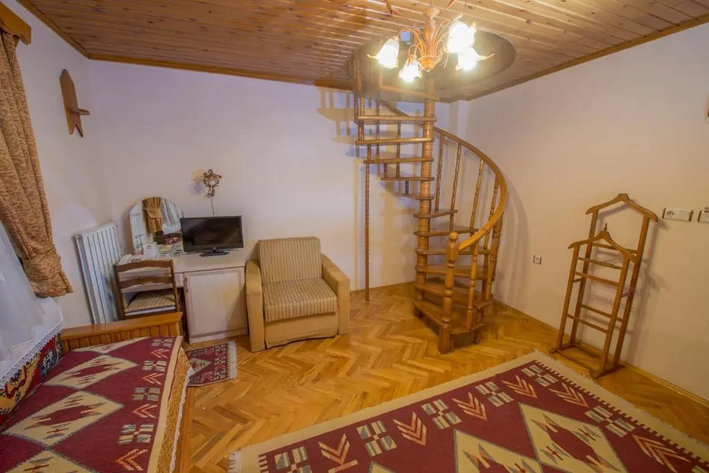 Beypazari Ipekyolu Konagi