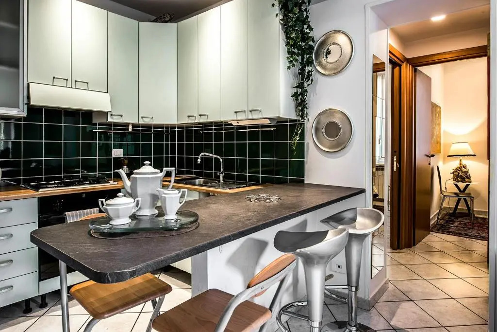 Lia Apartment 2