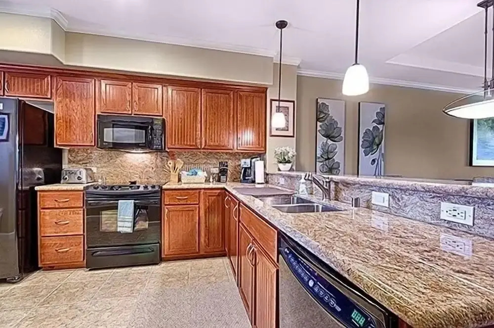 Waikoloa Beach S O-33 2 Bedroom Condo by RedAwning