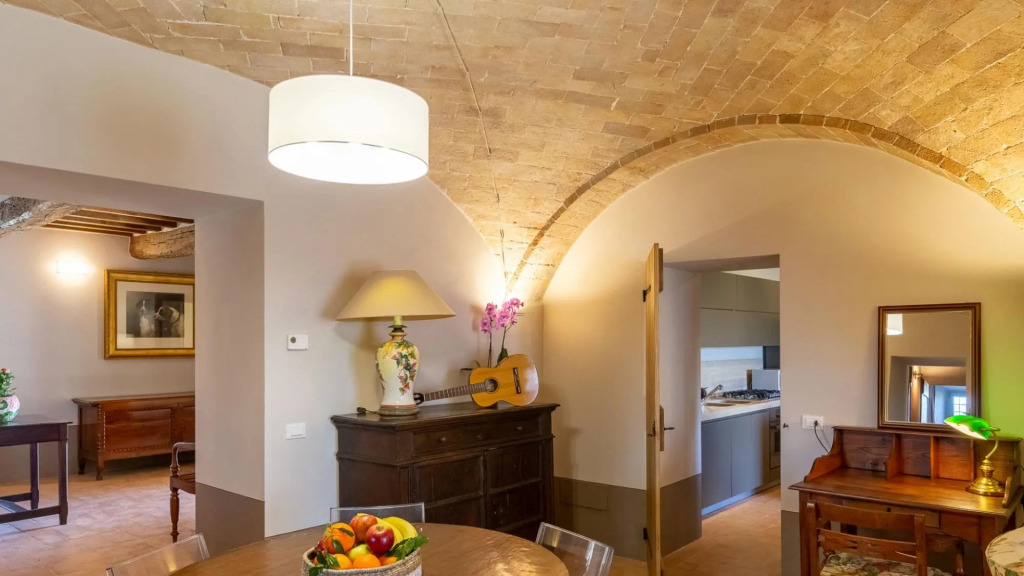 Thermal water and relaxation in Val D'Orcia-Podere La Piscina