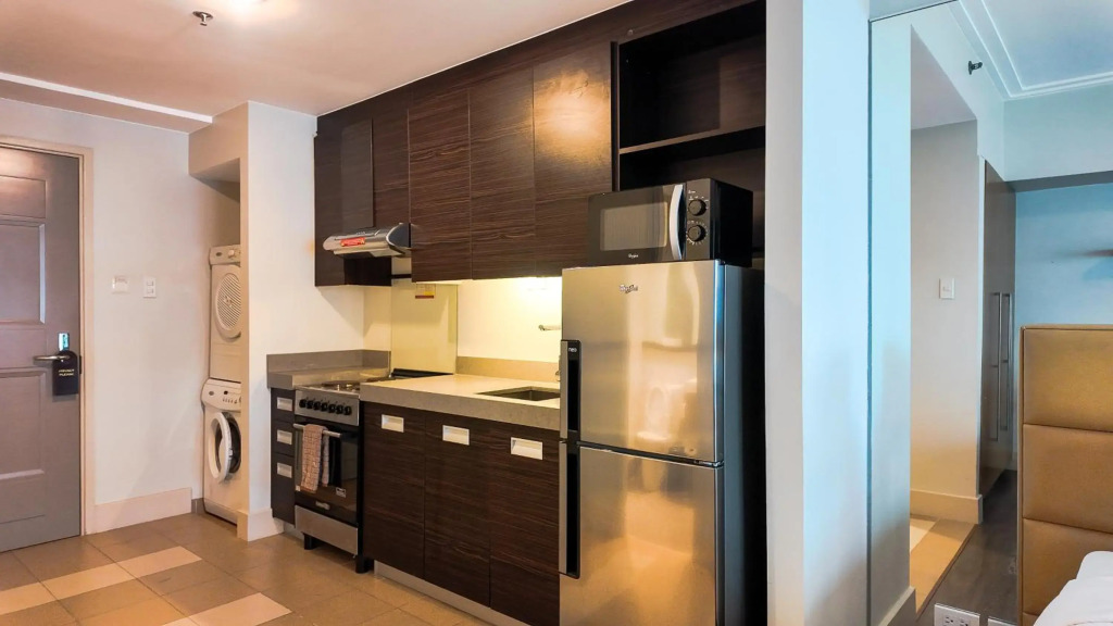 Aruga Apartments by Rockwell Makati