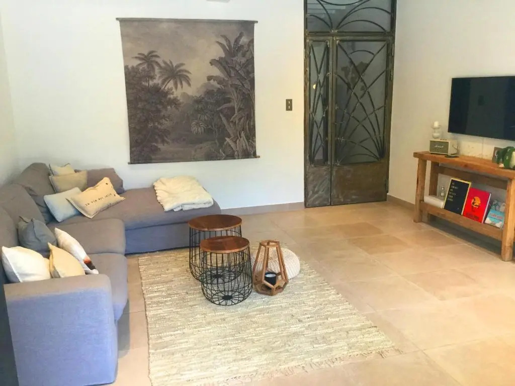 LS4-349 Jolie maison de vacances avec piscine privée au pied du VENTOUX, à Pernes les Fontaines – 10 per