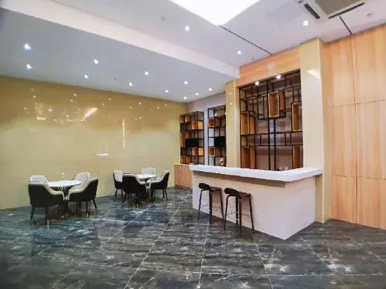 Changfeng Future Apartment Hotel