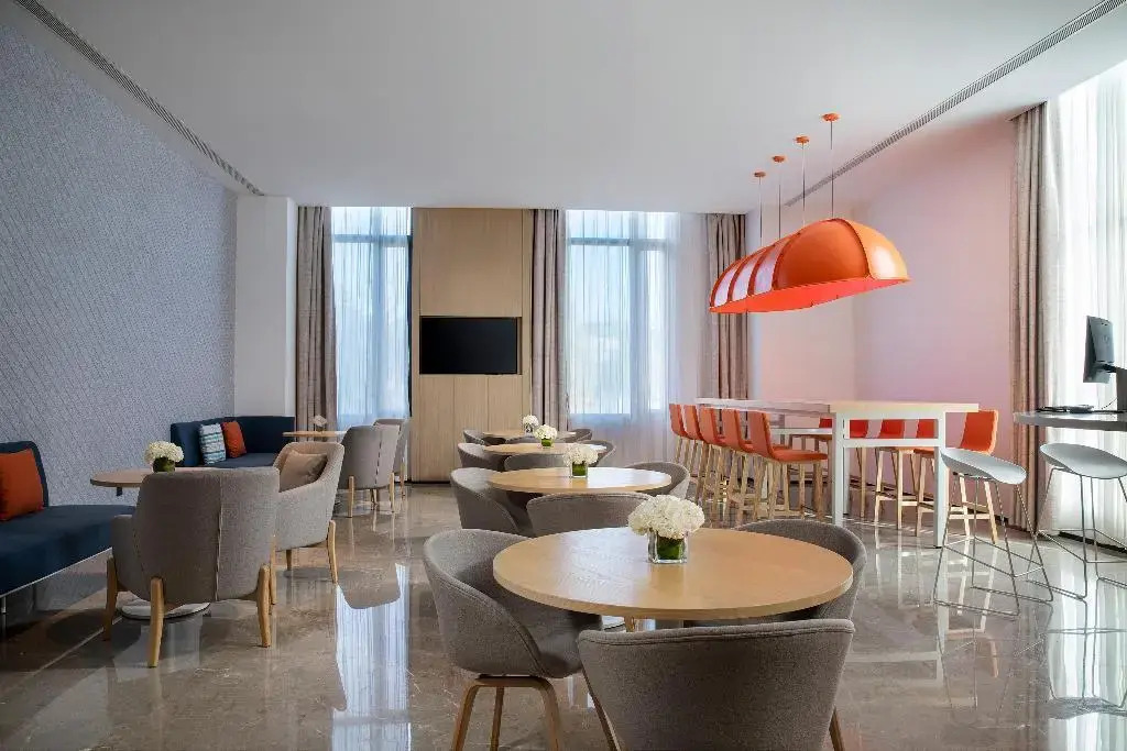 Holiday Inn Express Chengde Park View