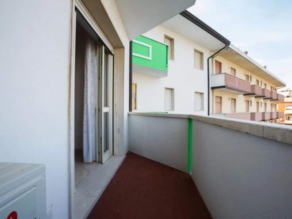 Residence La Pigna in Rosolina Mare, the structure is in the central area, nearby the services, the-La Pigna EST 2