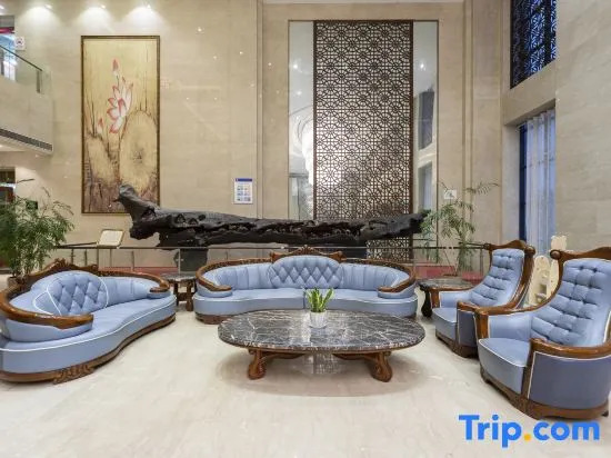 Wuyihai International Hotel (Huanghe Jiaotong College High-speed Railway Station)