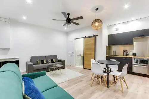 Pick A Flat's Apartment in Montorgueil - Rue Greneta