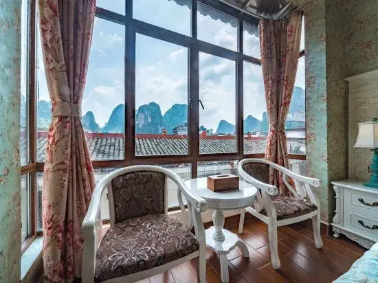Yangshuo Bruce Residence (Qiangu Scenery Area Shop)