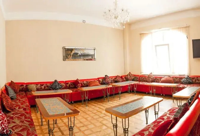 Hotel Cosmos Cuisine Guest House