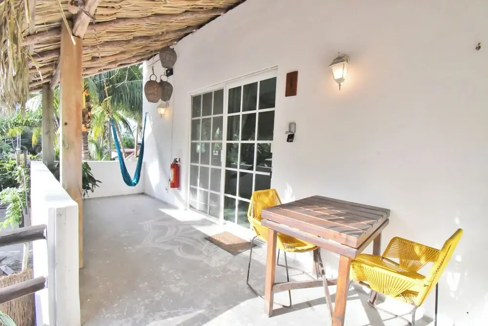 Casa Maria Bonita & Restaurant El Cuyo by Spot Rentals